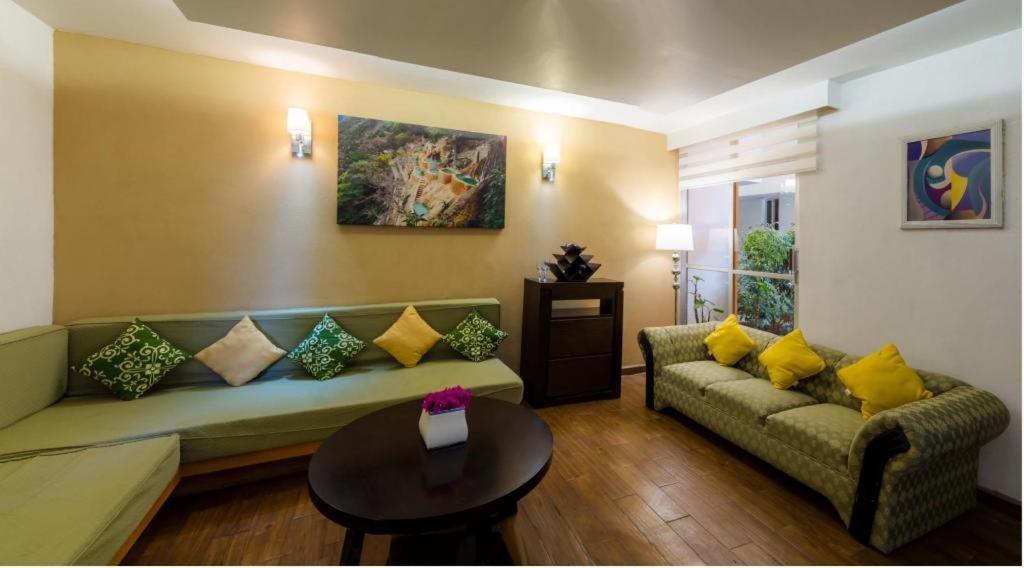 Hotel Del Valle Inn Pachuca Kültér fotó