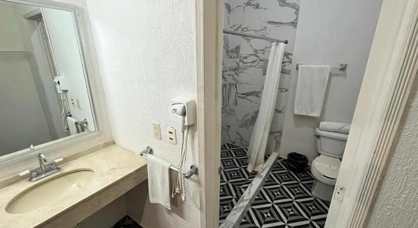 Hotel Del Valle Inn Pachuca Kültér fotó